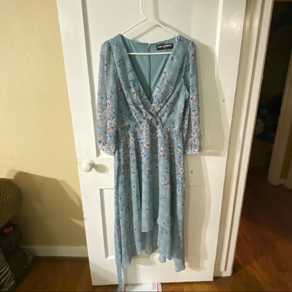 KARL LAGERFELD PARIS Floral Print Asymmetric dress